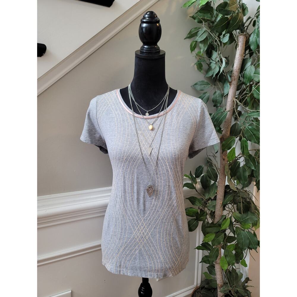 Zenergy By Chico's Blouse Women's Size 1/M Gray Short Sleeves Crew Neck Top